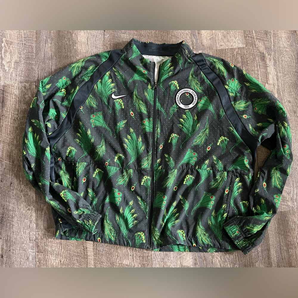 Nike Green and Black Feather Print Jacket